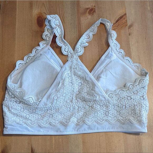 AERIE Lace floral wireless bralette size Medium NEW B020 - Picture 4 of 8